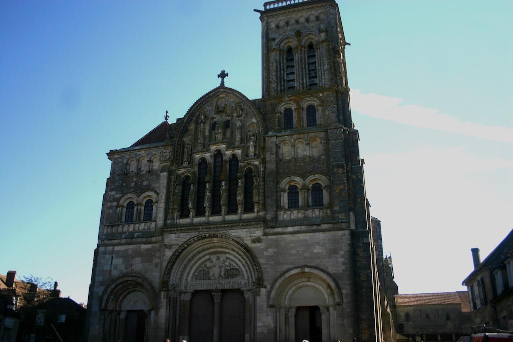 Sy-La Terrasse Hotel Vezelay Exterior photo